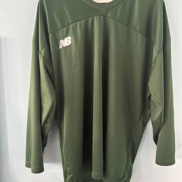New Balance Oversized Long Sleeve Jersey - Picture 2 of 7